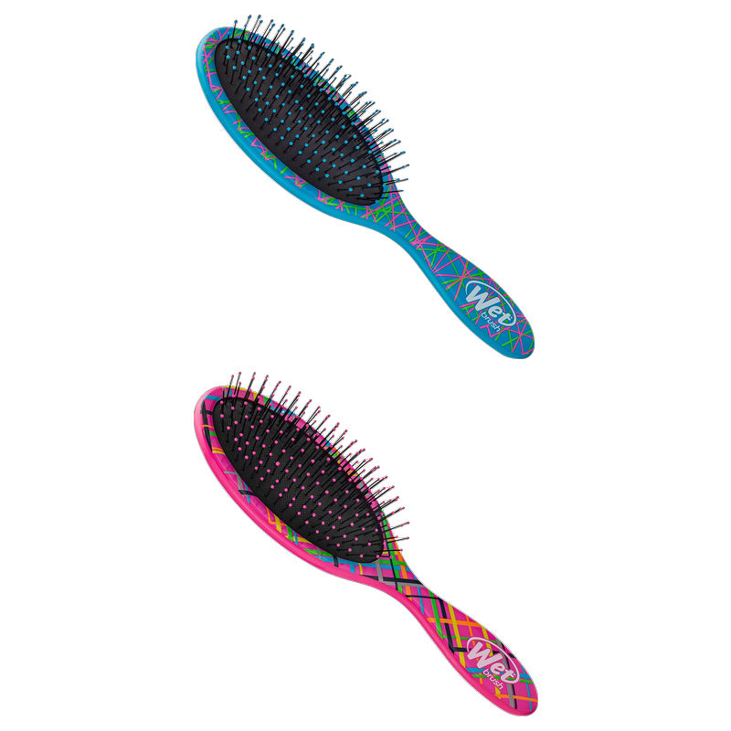 WetBrush Night Vision Detangler