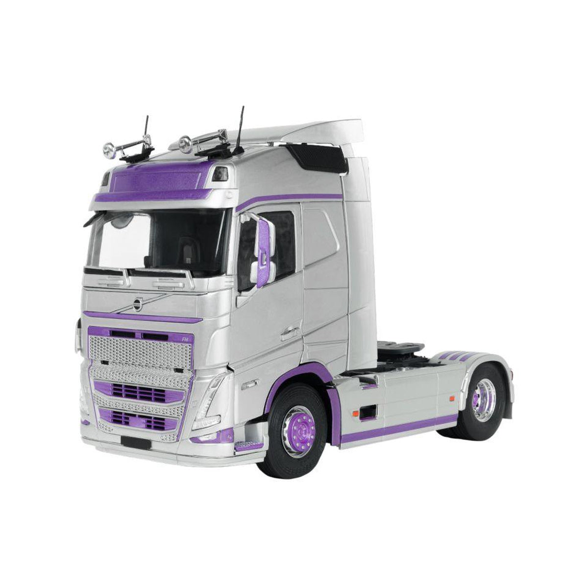 Solido 1:24 2023 Volvo Trucks FH Globetrotter XL Vehicle