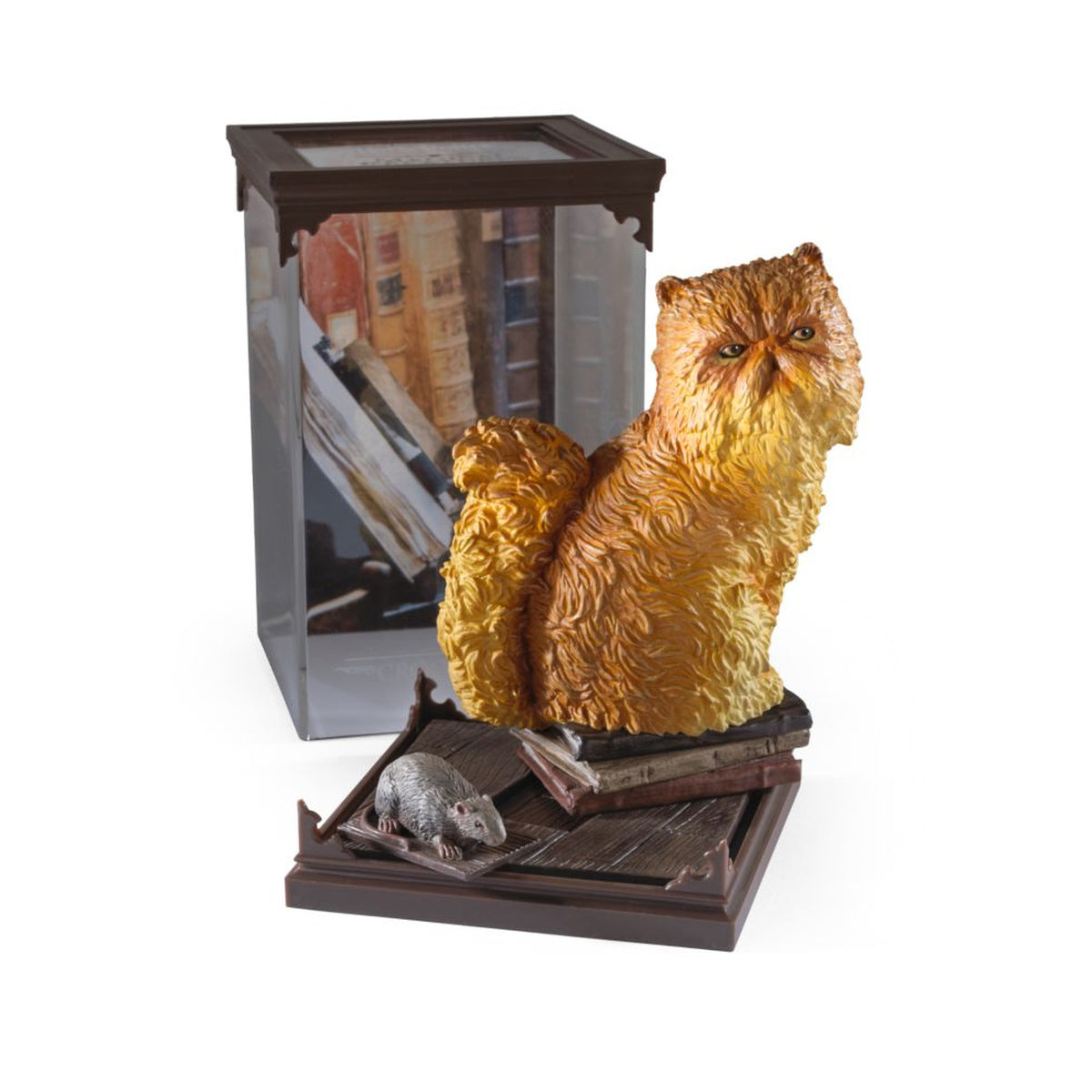 Harry Potter Crookshanks Magical Creatures Diorama