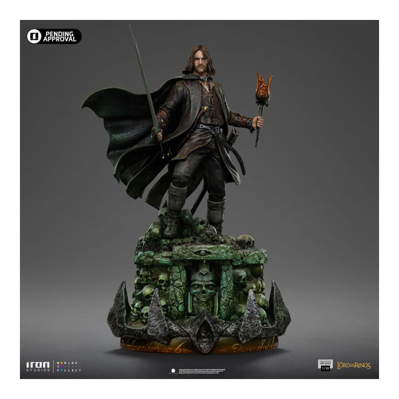The Lord of the Rings Aragorn Unleashed 1:10 Scale Statue