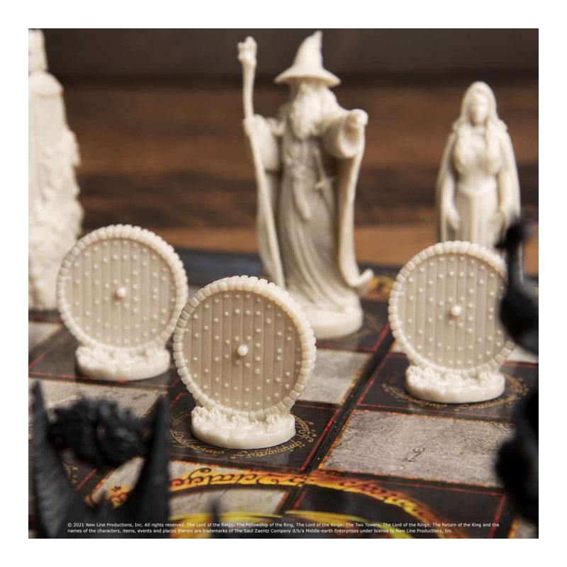 The Lord of the Rings Battle For Middle-earth Chess Set