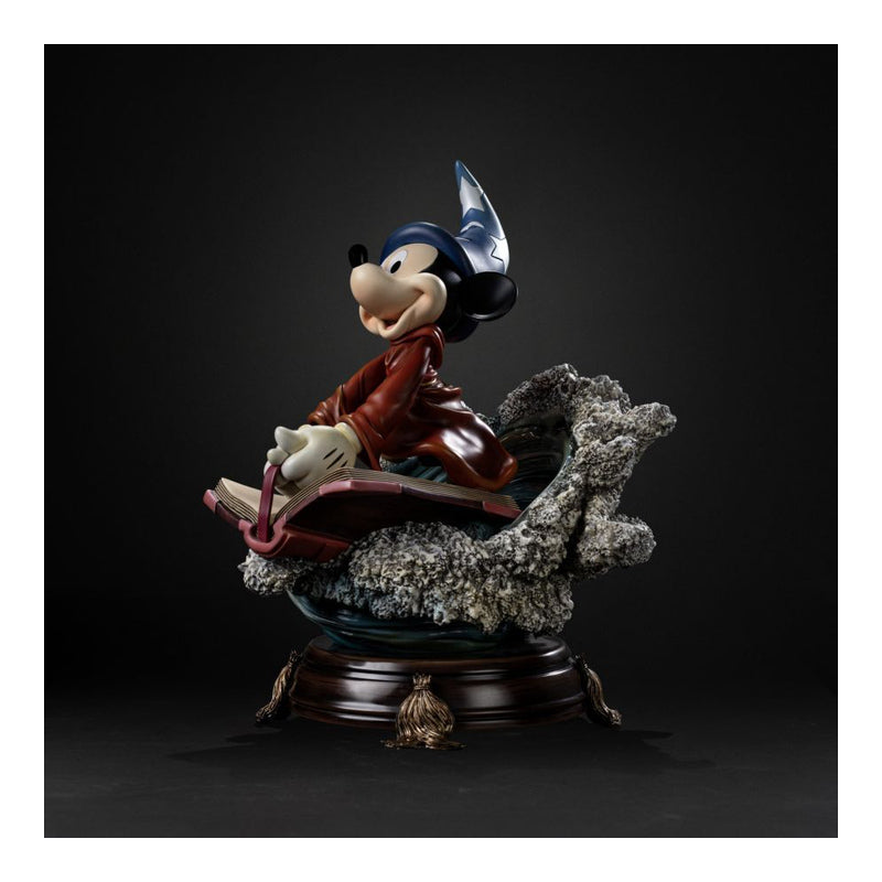 Disney Sorcerer Mickey Deluxe 1:10 Scale Statue